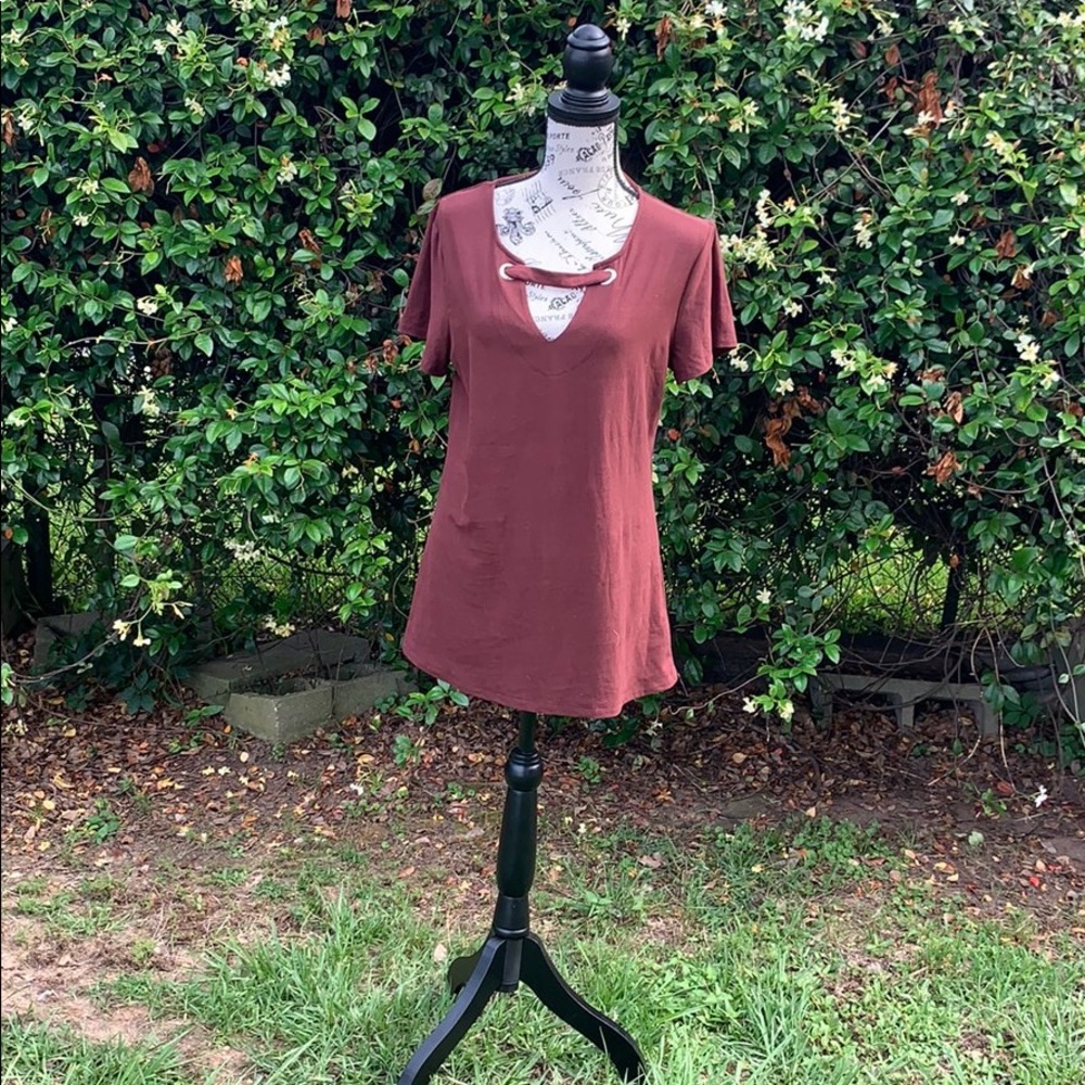 Burgundy Daytrip shirt never worn